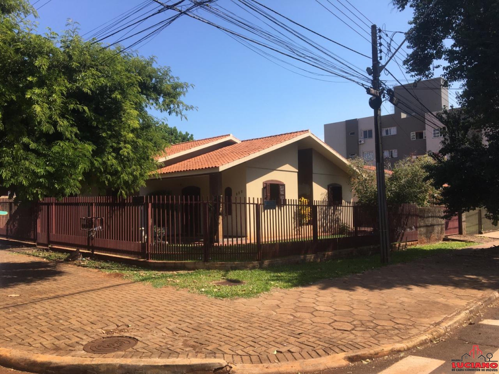 Casa à venda - Centro de São Miguel do Iguaçu | LUCIANO CORRETOR DE IMÓVEIS | Portal OBusca