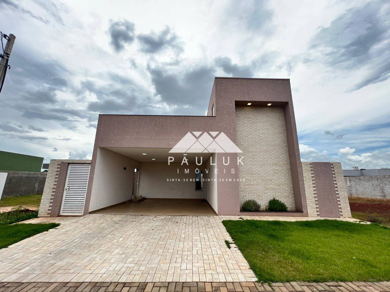 Casa com 3 Dormitórios Sendo 1 Suíte à Venda, 170 M² Por R$ 875.000 - Condomínio Residencial Iguaçu | PAULUK IMÓVEIS | Portal OBusca