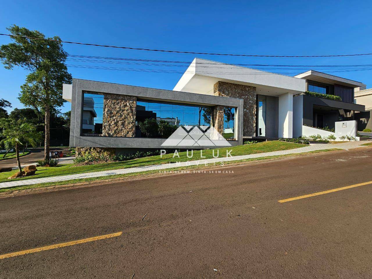 Casa com 4 Suítes à Venda, 510 M² Por R$ 5.400.000 - Condomínio Residencial Esmeralda - Foz do Iguaç | PAULUK IMÓVEIS | Portal OBusca