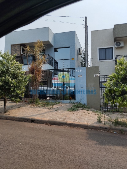 Sobrado a venda Jardim Dom Pedro | IMOBILIARIA 3 FRONTEIRAS | Portal OBusca