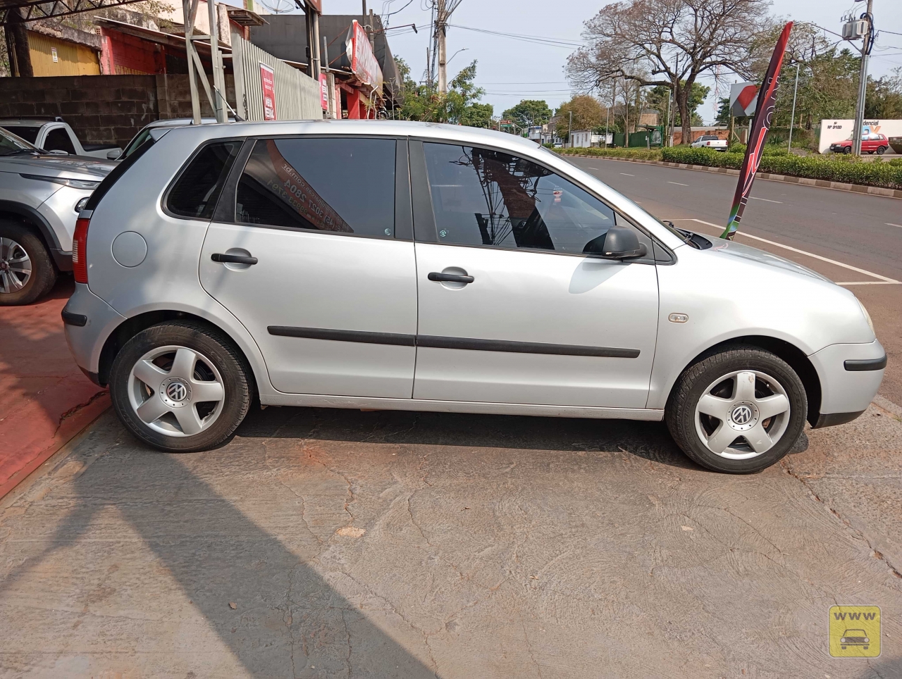 VOLKSWAGEN POLO 1.6