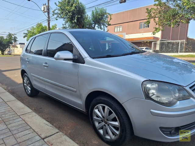 VOLKSWAGEN Polo Hatch. Sportline 1.6 8V I-Motion (Flex) (Aut) 10/11 | Luiz | Portal OBusca