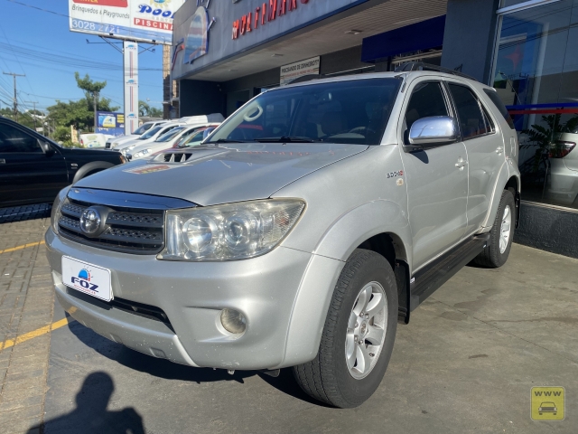 TOYOTA HILUX SW4 SRV 3.0 08/09 | FOZ MULTIMARCAS | Portal OBusca