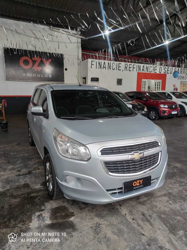 CHEVROLET SPIN LT 1.8 AUT Ozy Veiculos