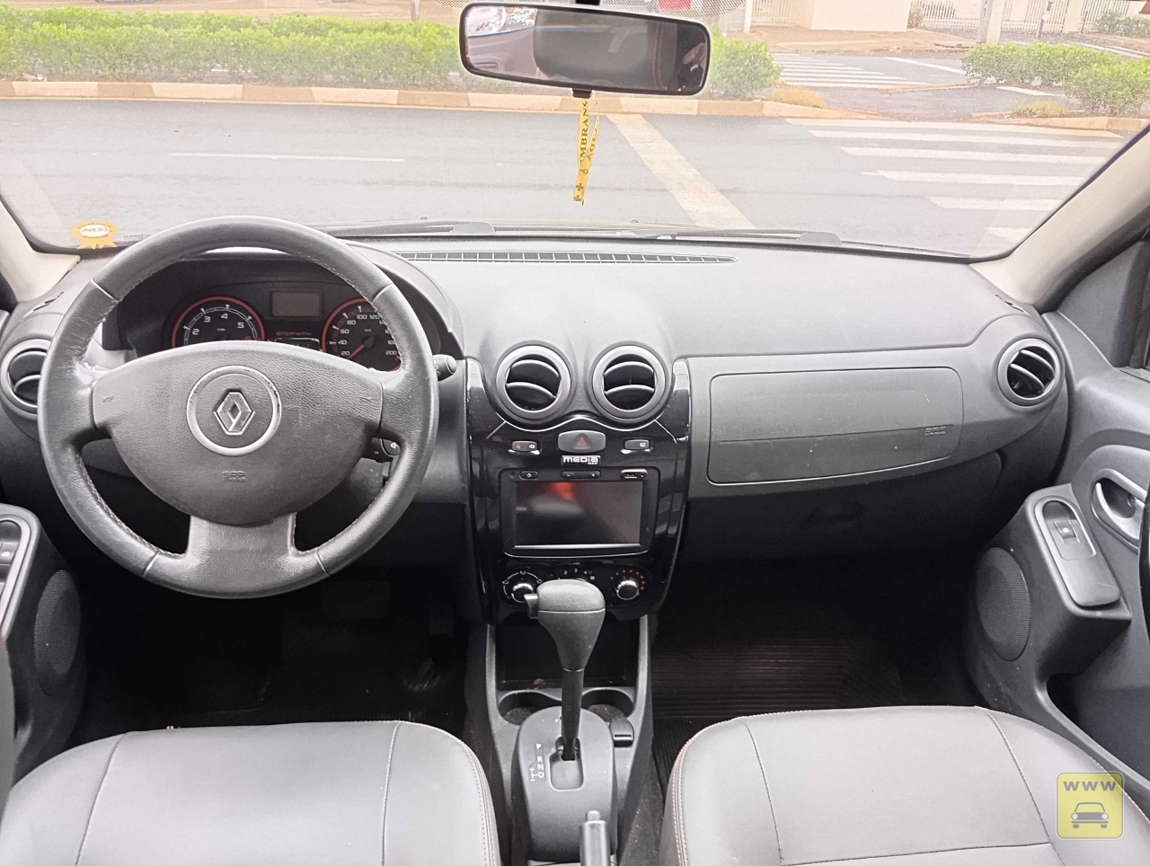 RENAULT SANDERO STEPWAY  1.6 AUTOM.