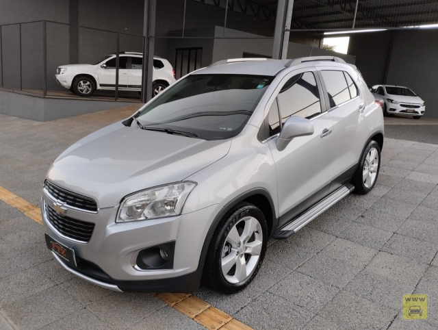 CHEVROLET TRACKER LTZ 1.8 AUTOMÁTICA 14/14 | FTZ Multimarcas | Portal OBusca