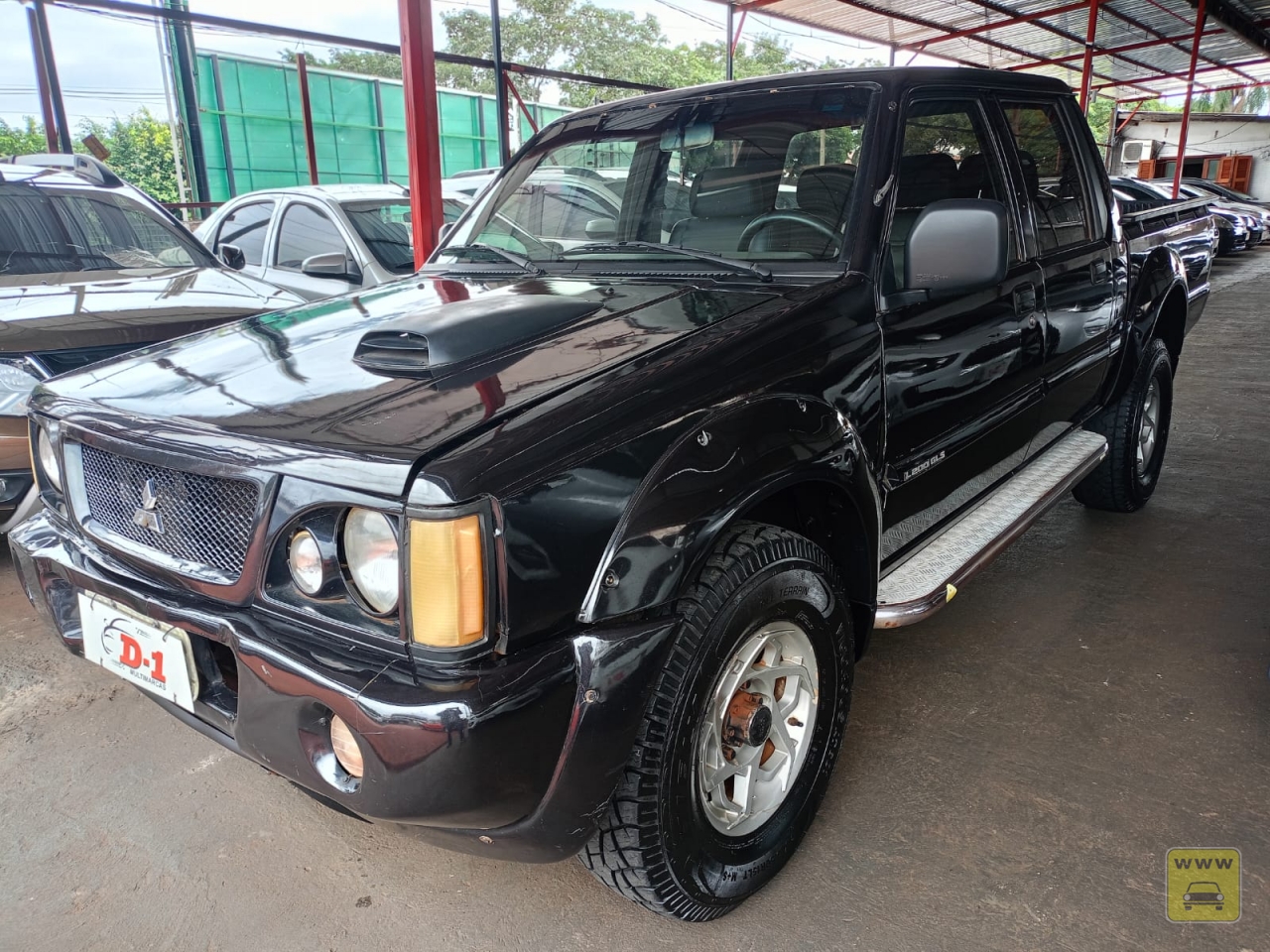 MITSUBISHI L200 4X4 GLS. Veículo D1 Multimarcas