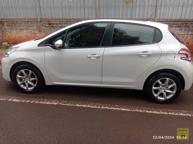 PEUGEOT 208 1.5 8V Allure (Flex) 14/14 | EVELISE | Portal OBusca