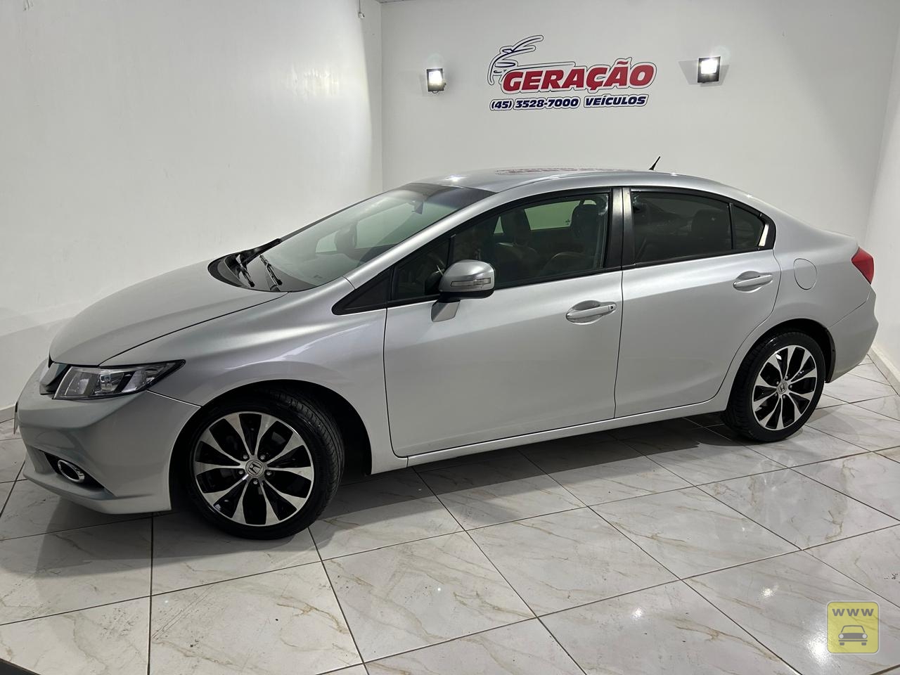 HONDA CIVIC LXR AUT. Veículo GERAÇÃO VEÍCULOS - FOZ