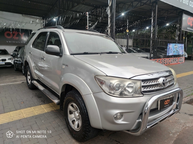 TOYOTA HILUX SW4 SRV 4x4 07/07 | Ozy Veículos | Portal OBusca