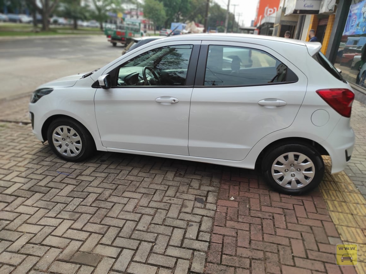 FORD KA SE 1.5 HA C. Veículo ALMEIDA CARROS