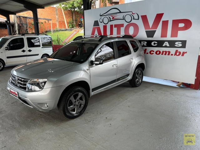 RENAULT DUSTER 1.6 4X2 13/13 | AUTOVIP MULTIMARCAS | Portal OBusca