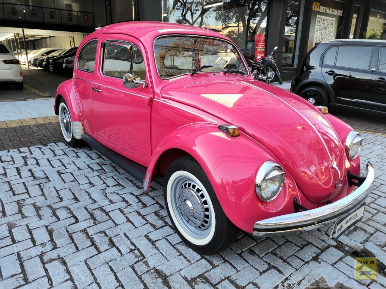 VOLKSWAGEN FUSCA 1300L. Veículo ALMEIDA CARROS