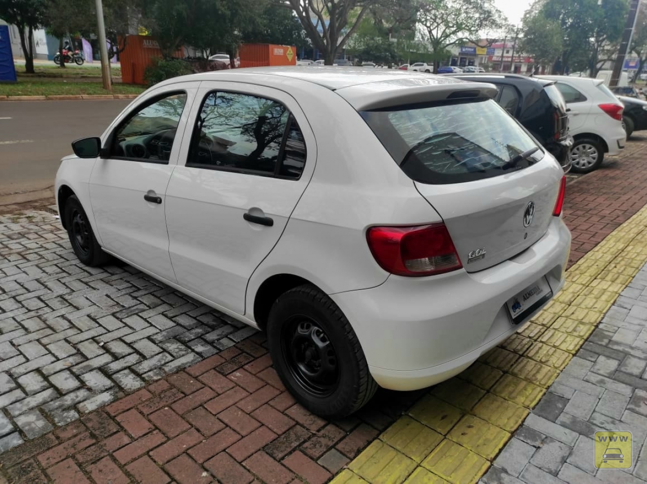 VOLKSWAGEN GOL 1.0. Veículo ALMEIDA CARROS