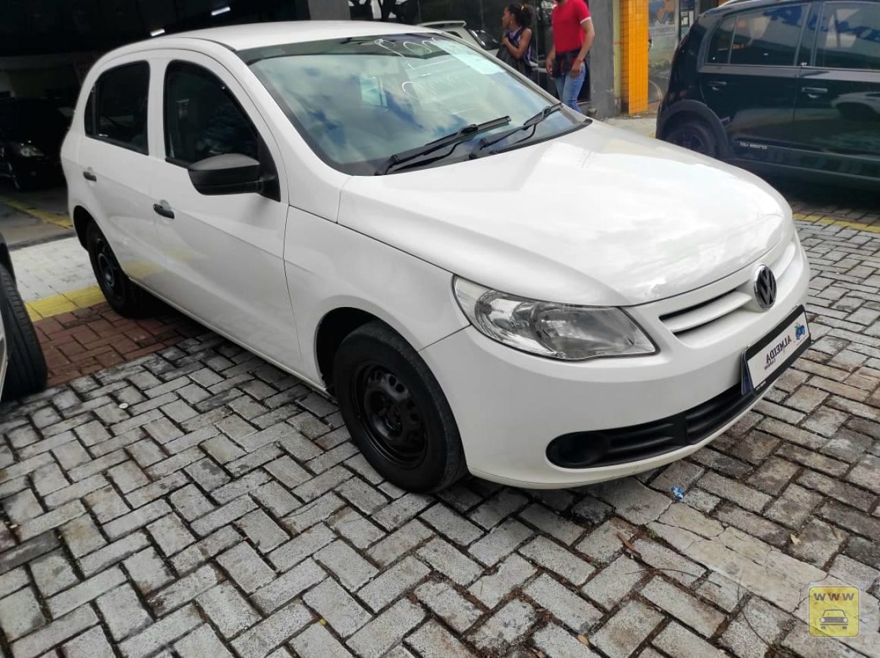 VOLKSWAGEN GOL 1.0. Veículo ALMEIDA CARROS