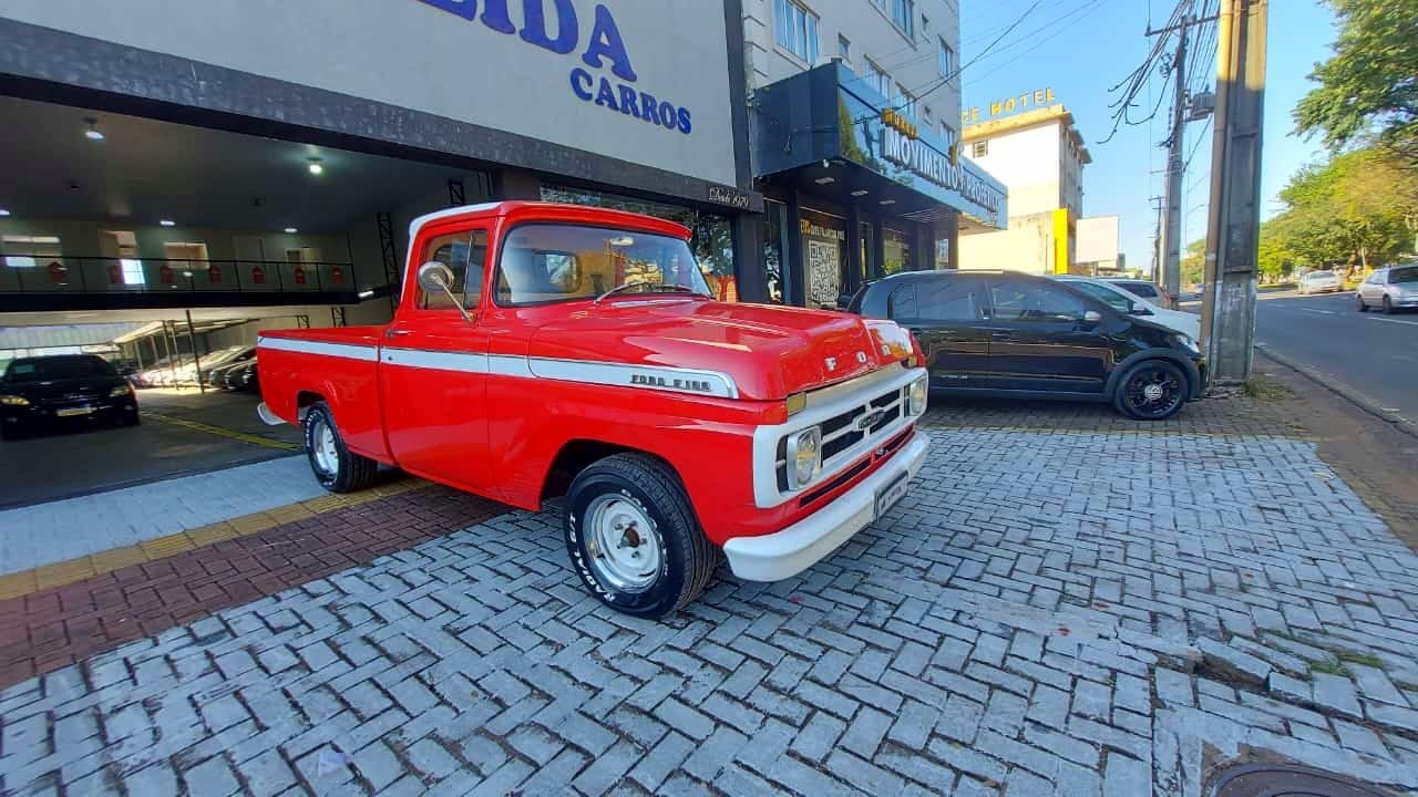 FORD F-100 A. Veículo ALMEIDA CARROS