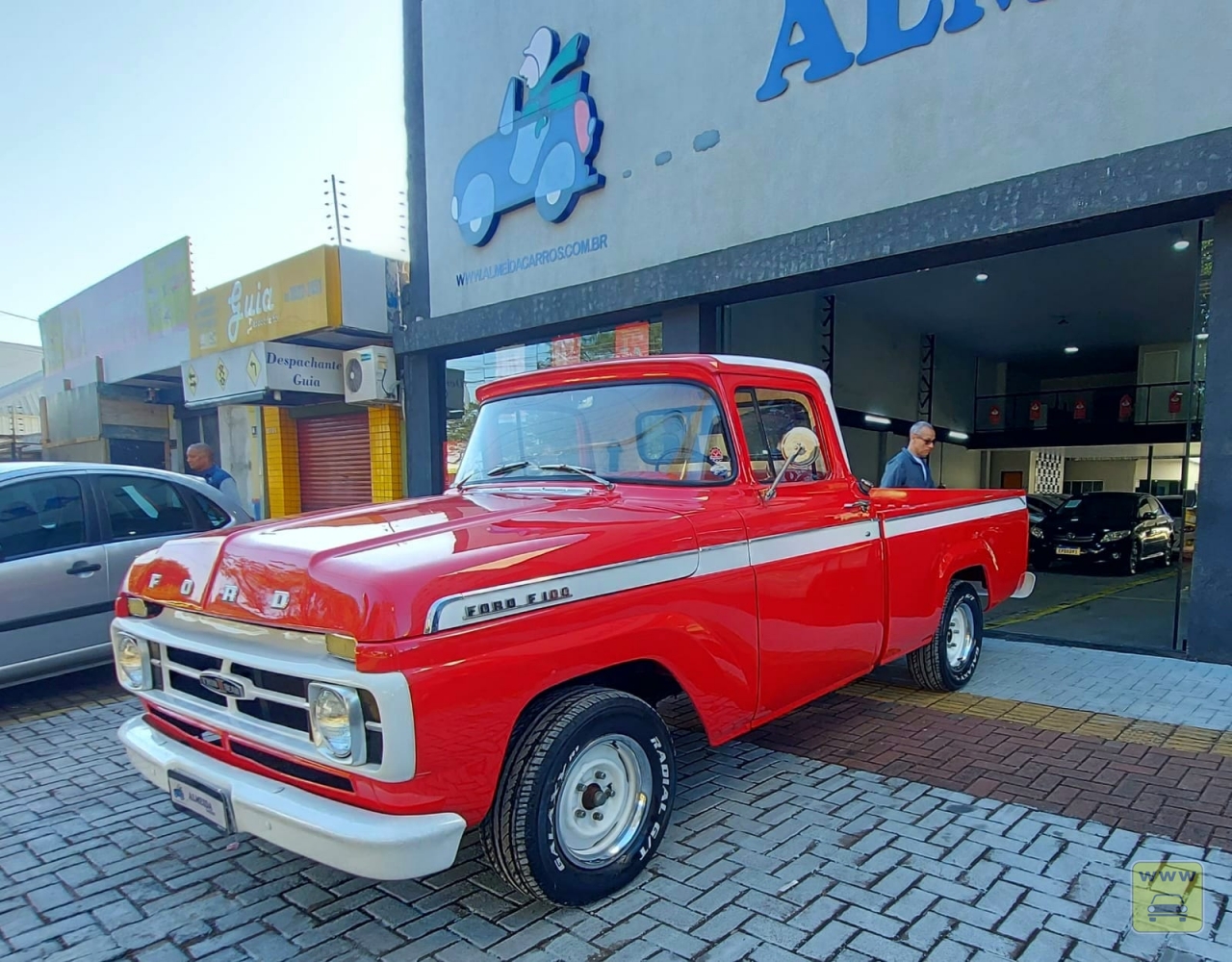 FORD F-100 A. Veículo ALMEIDA CARROS