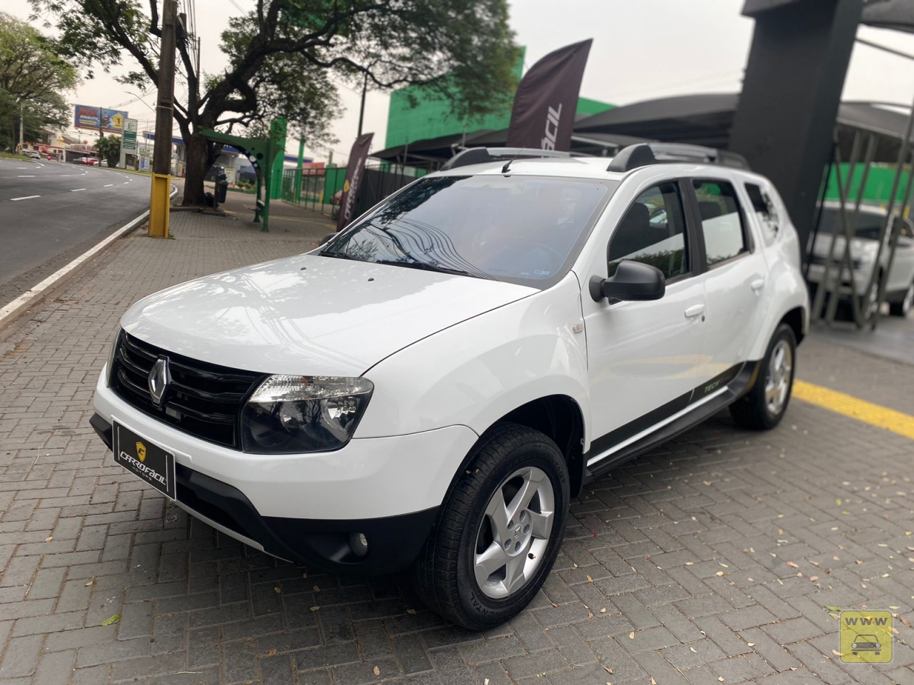 RENAULT DUSTER 2.0