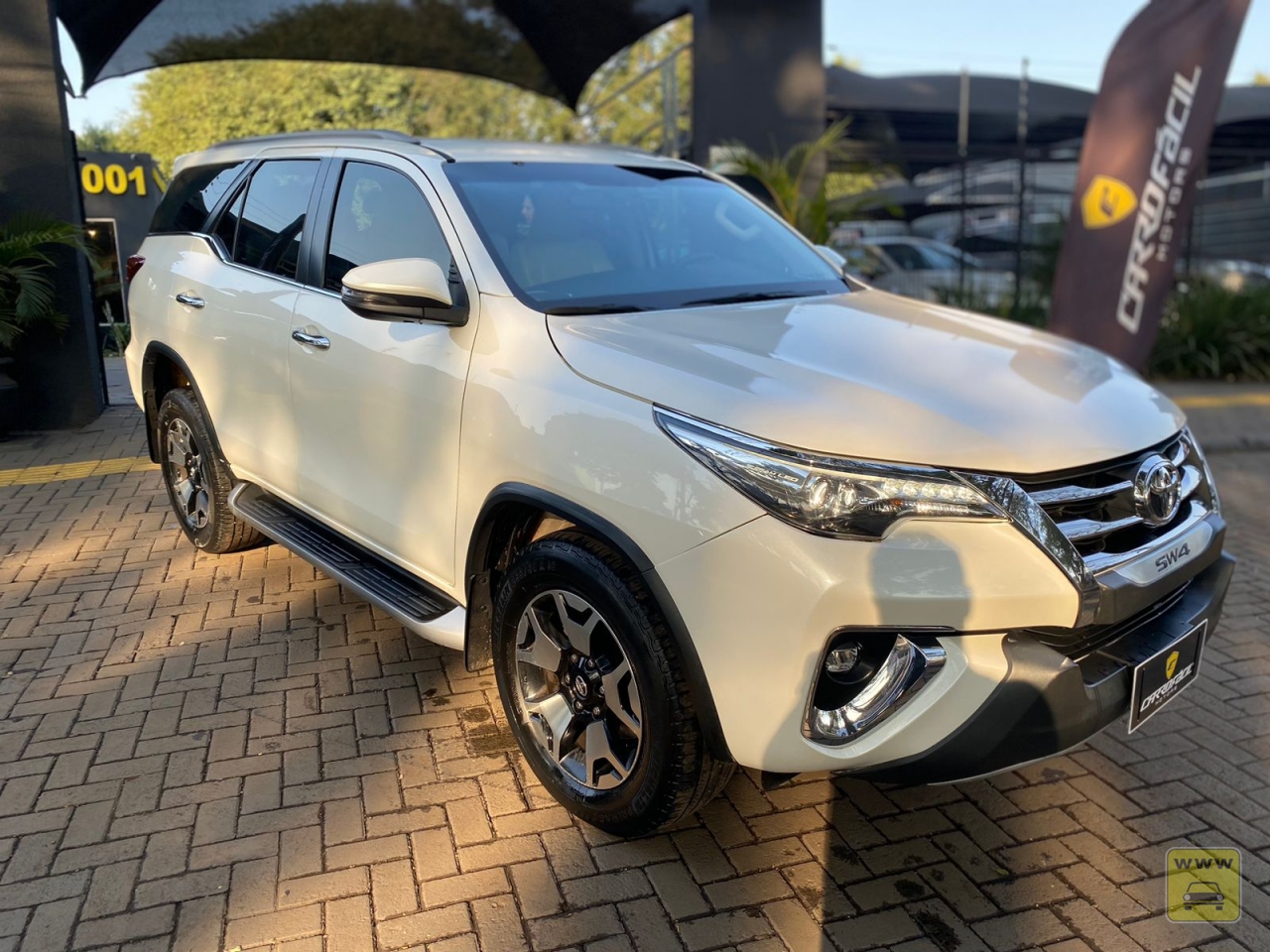 TOYOTA HILUX SWD DIAMO