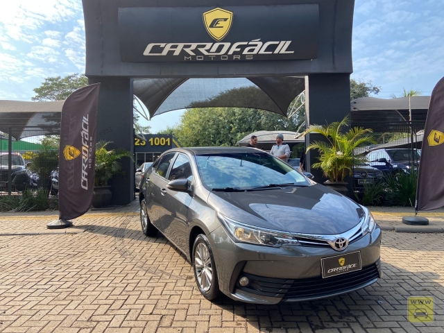 TOYOTA COROLLA GLI UPPER 17/18 | CARRO FACIL MOTORS | Portal OBusca