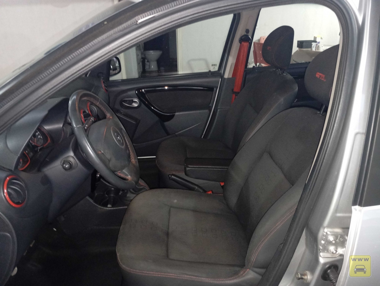 RENAULT SANDERO GTLINE 1.6