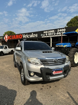 TOYOTA HILUX SW4 SRV 4x4 12/12 | Luciano Veículos! | Portal OBusca