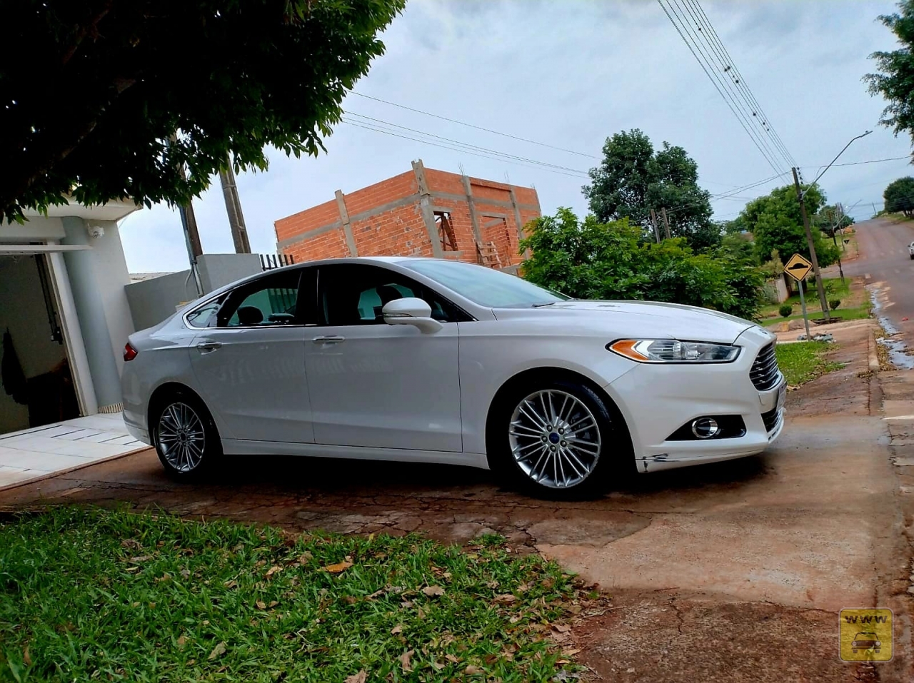 FORD FUSION FWD GTDI B. Veículo ALMEIDA CARROS