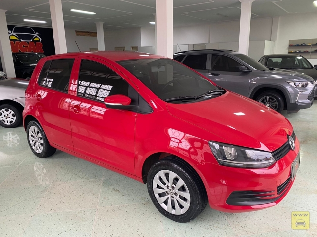 VOLKSWAGEN FOX TL MCV 16/17 | VCar Repasse | Portal OBusca