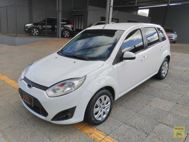 FORD FIESTA HATCH 1.6 14/14 | FTZ Multimarcas | Portal OBusca