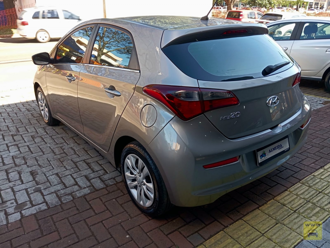 HYUNDAI HB20 1.0 COMFORT. Veículo ALMEIDA CARROS