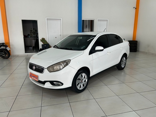 FIAT GRAND SIENA 1.4 MPI ATTRACTIVE 8V FLEX 4P MANUAL