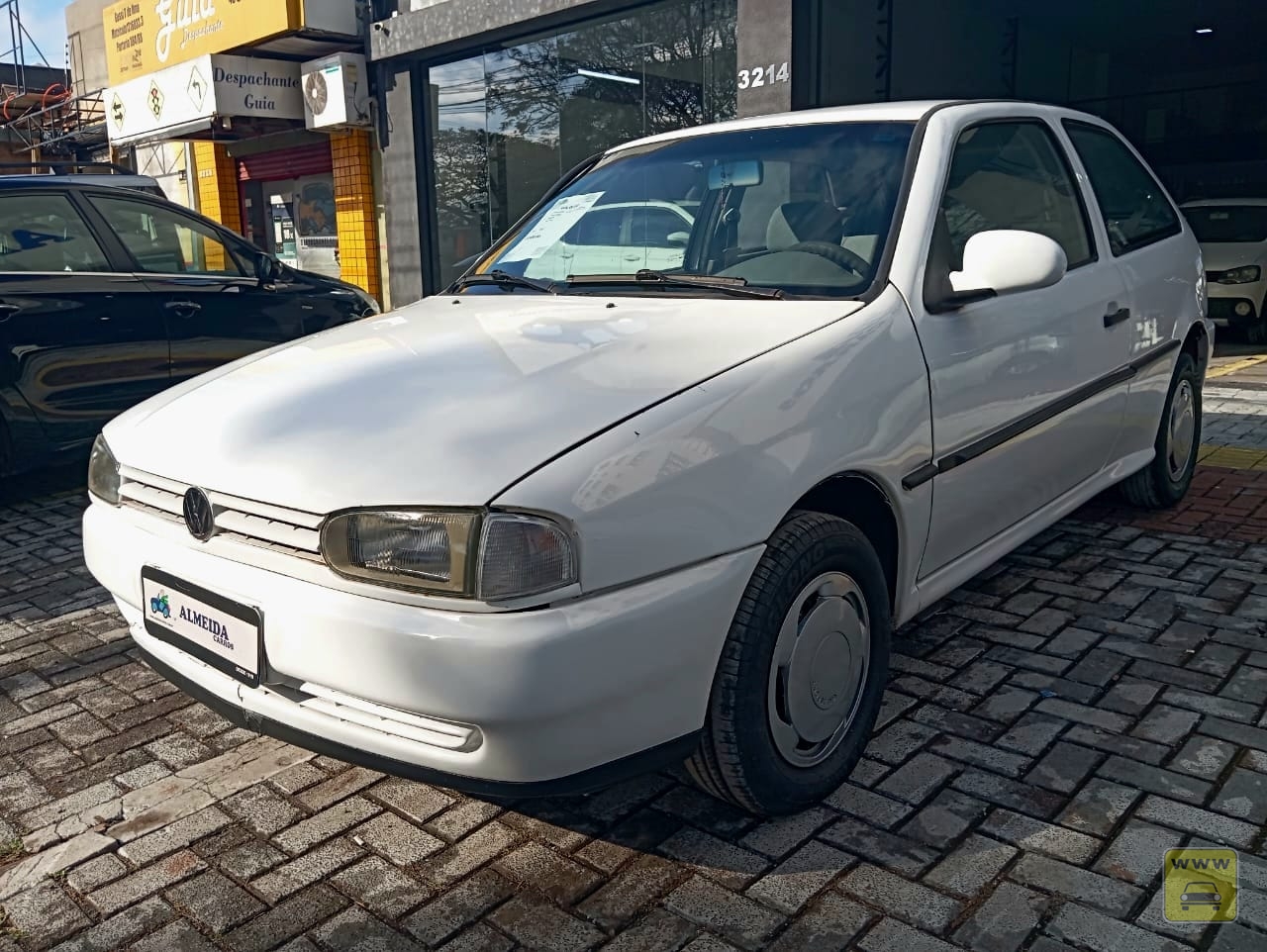 VOLKSWAGEN GOL CL 1.6. Veículo ALMEIDA CARROS