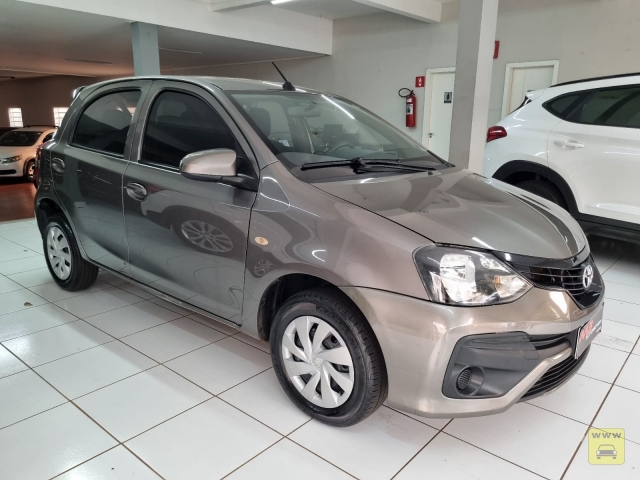 TOYOTA ETIOS X 1.3 Flex 16V 5p Mec. 18/19 | M3 AUTOMOVEIS | Portal OBusca