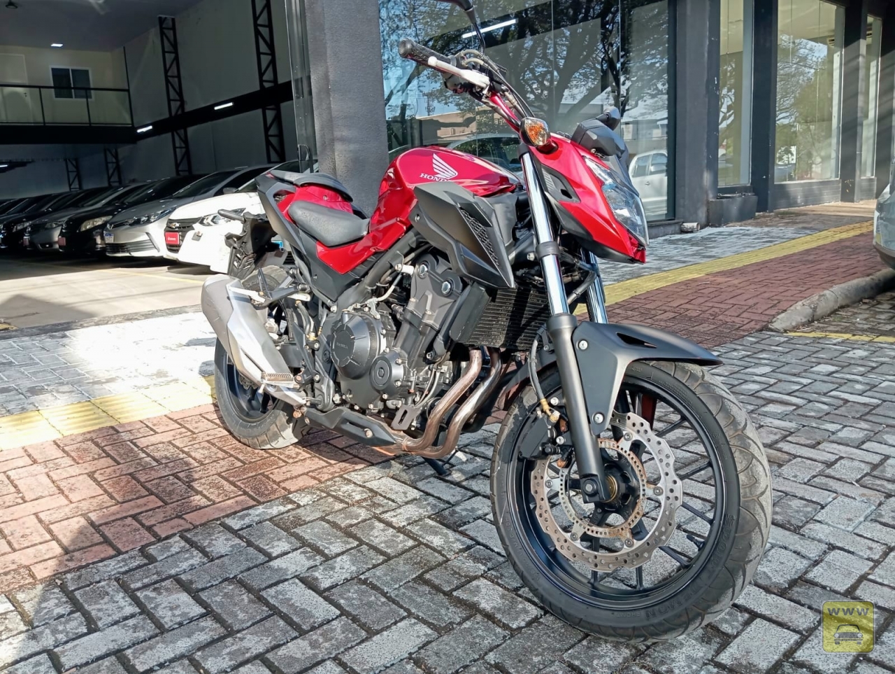 HONDA CB 500  F. Veículo ALMEIDA CARROS