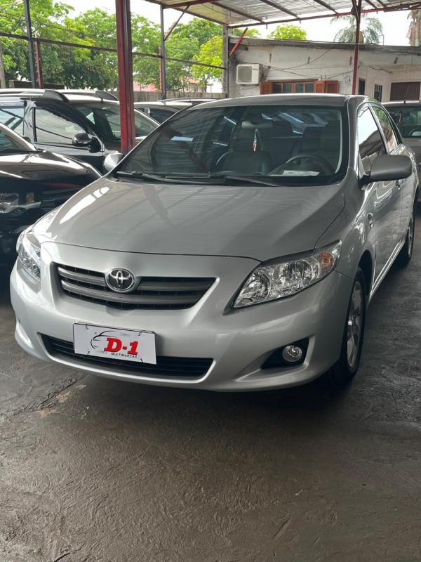 TOYOTA COROLLA XLI 1.8. Veículo D1 Multimarcas