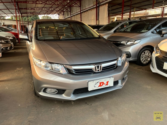 HONDA CIVIC LXR. Seminovo D1 Multimarcas