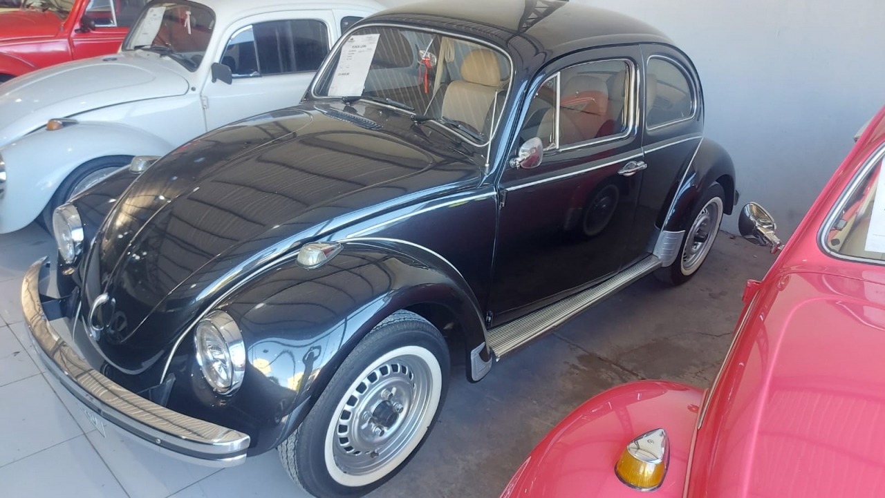 VOLKSWAGEN FUSCA 1300. Veículo ALMEIDA CARROS