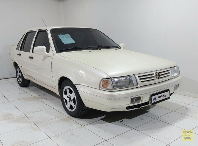 VOLKSWAGEN SANTANA 2000 EXCLUSIVE 96/97 | ALMEIDA CARROS | Portal OBusca