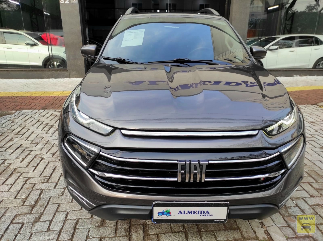 FIAT TORO FREEDOM AT9 4X4. Veículo ALMEIDA CARROS