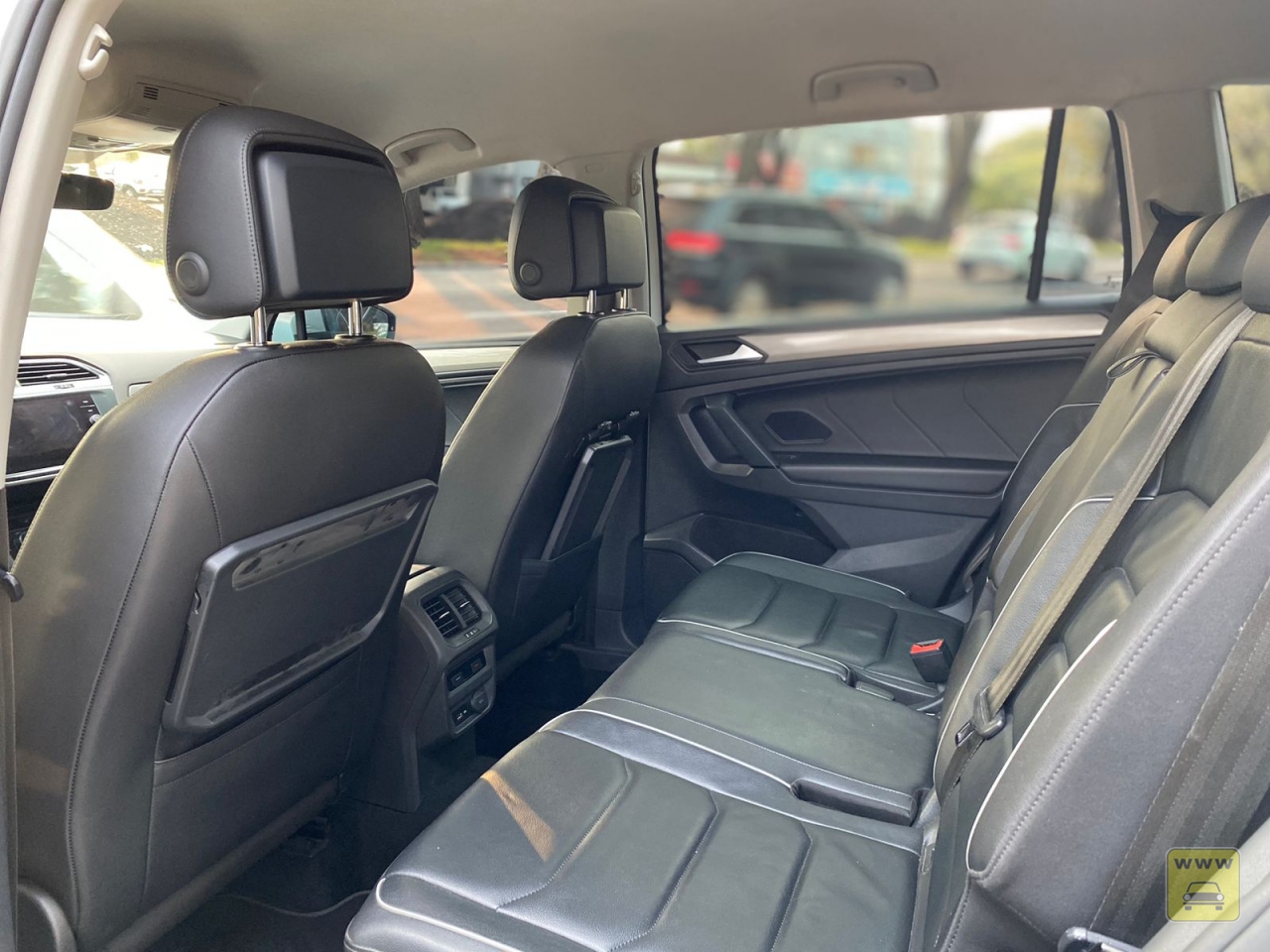 VOLKSWAGEN TIGUAN ALLSPACE