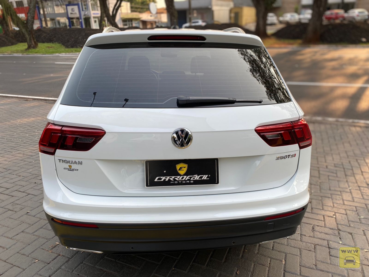 VOLKSWAGEN TIGUAN ALLSPACE