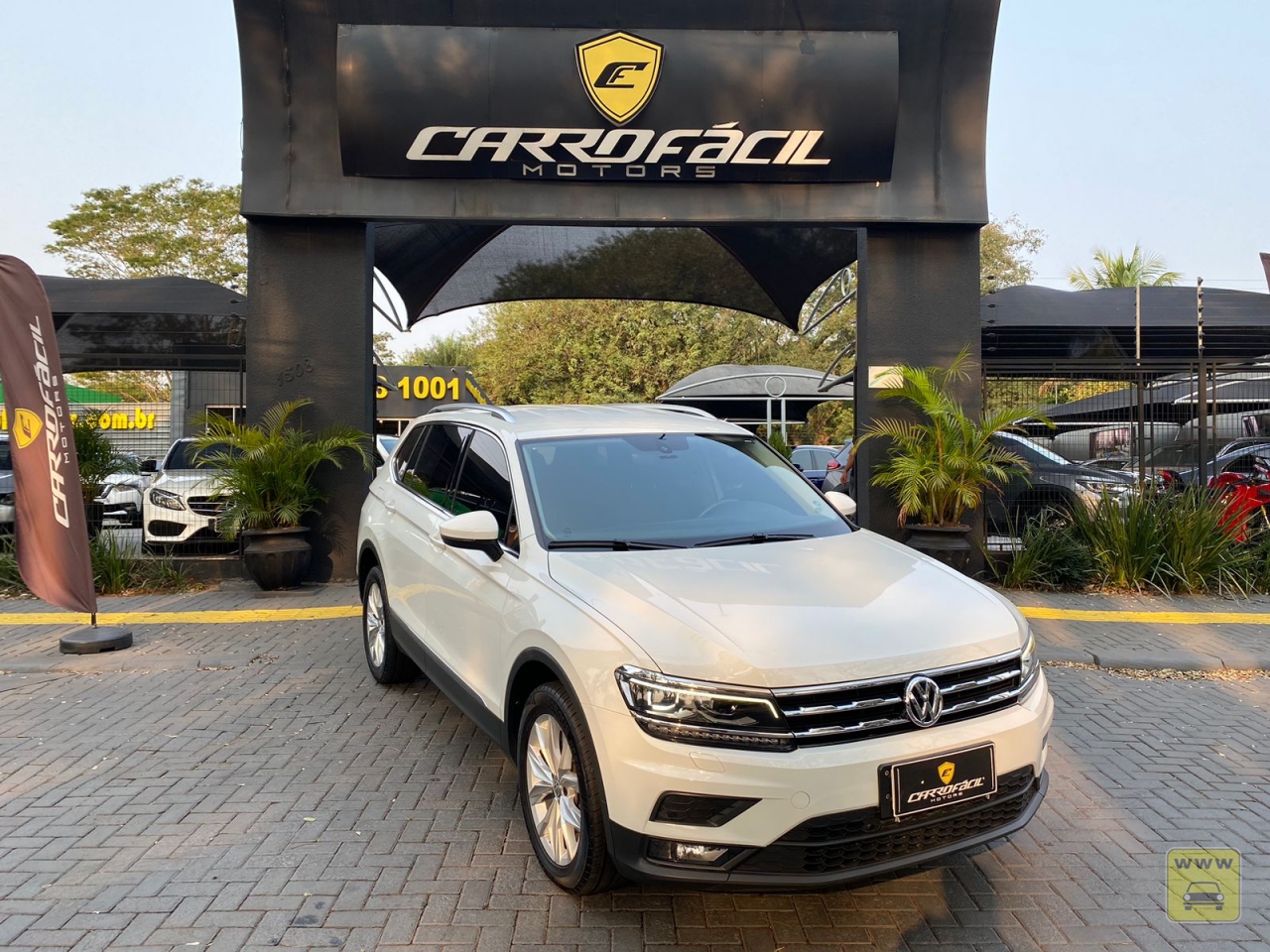 VOLKSWAGEN TIGUAN ALLSPACE