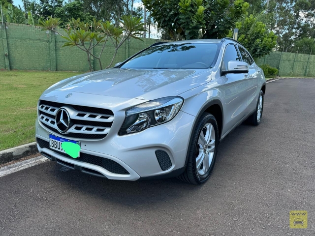 MERCEDES-BENZ GLA 200 Style 17/18 | Antoni | Portal OBusca