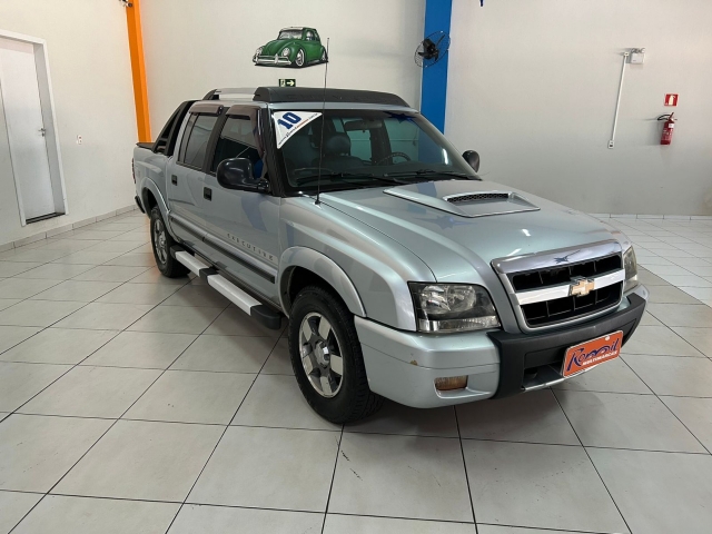 CHEVROLET S10 2.8 EXECUTIVE 4X4 CD 12V TURBO ELECTRONIC INTERCOOLER DIESEL 4P MANUAL