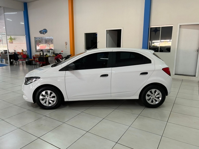 CHEVROLET ONIX 1.0 MPFI JOY 8V FLEX 4P MANUAL