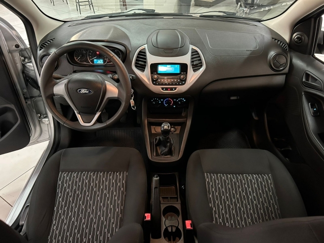 FORD KA 1.5 TI-VCT FLEX SE SEDAN MANUAL