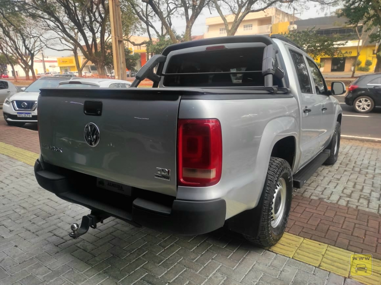 VOLKSWAGEN AMAROK CD 4X4. Veículo ALMEIDA CARROS