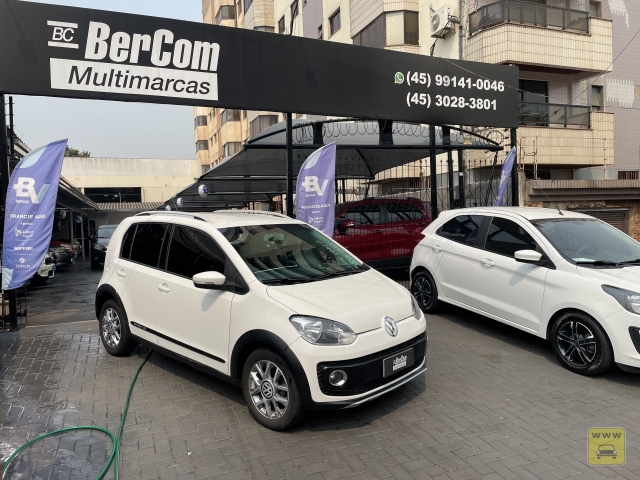 VOLKSWAGEN UP! CROSS 1.0 12V 15/16 | BerCom Multimarcas | Portal OBusca