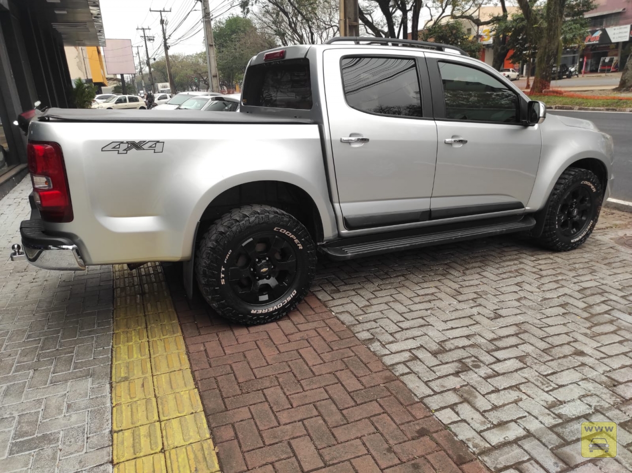 CHEVROLET S10 LTZ 4X4. Veículo ALMEIDA CARROS