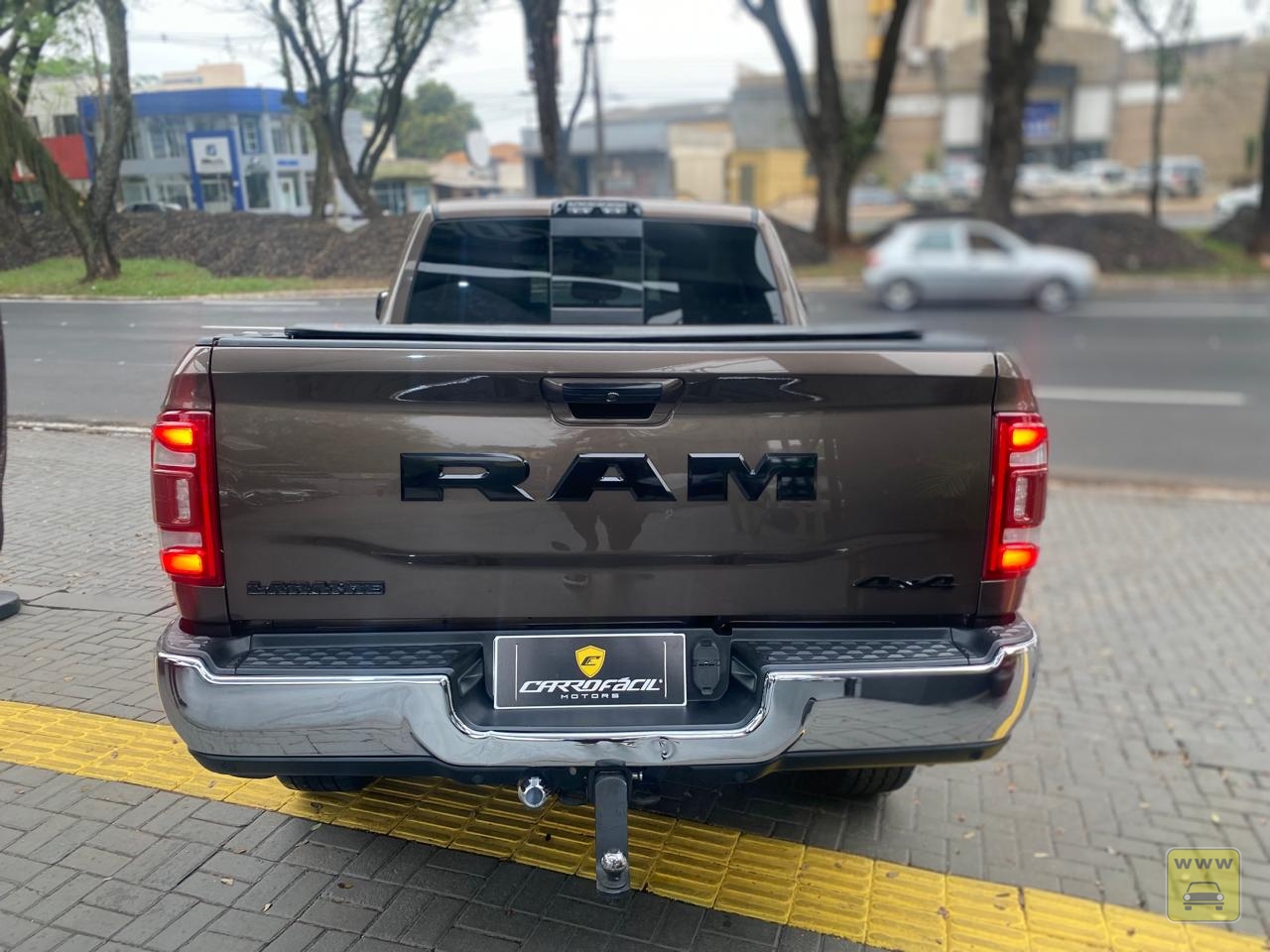 RAM 2500 LARAMIE